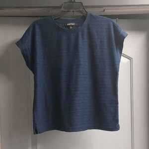 Ellen Tracy Navy Short Sleeve Tee. Metalic Look Great Condition.